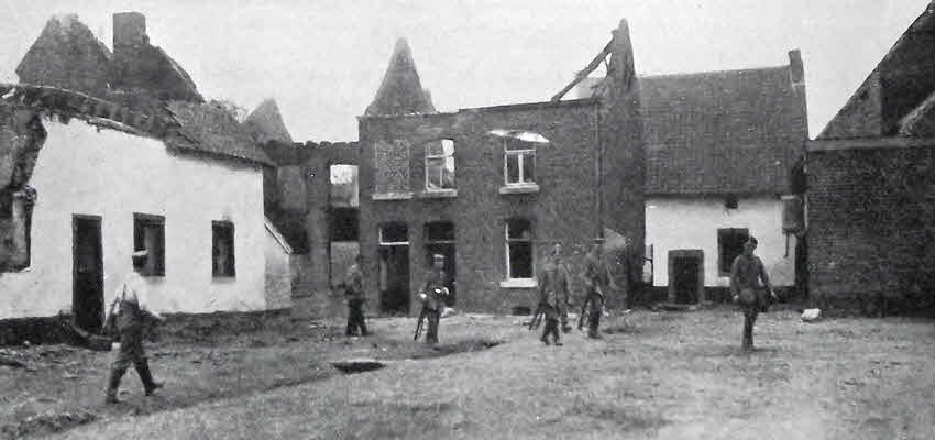Ruins at Moelingen, 1914 