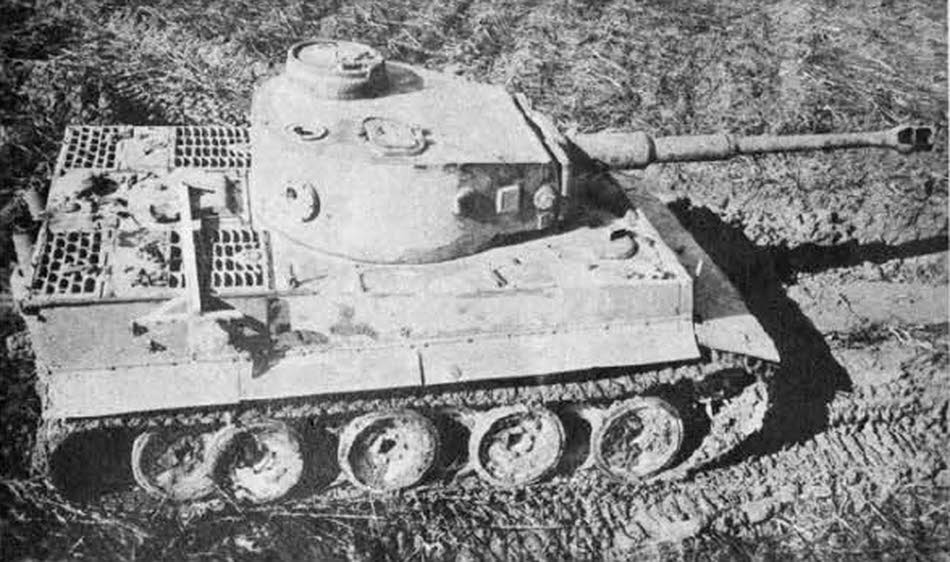 Side view of Panzer VI Ausf E (Tiger I) 