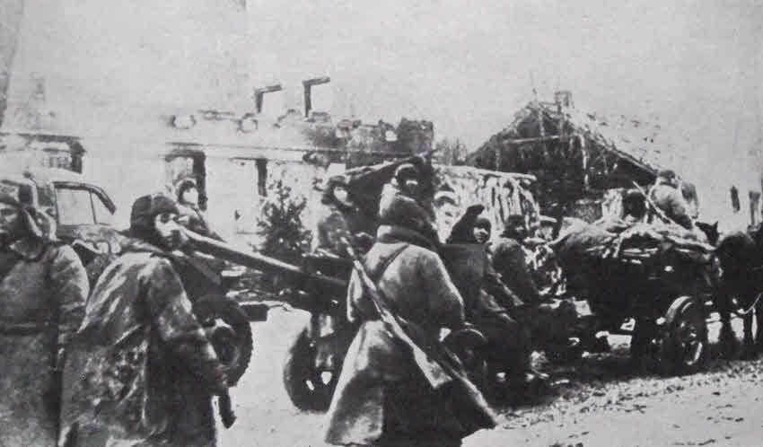 Red Army advancing towards Konigsberg 