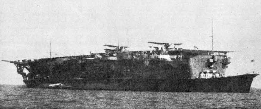 Carrier Ryujo from the left 