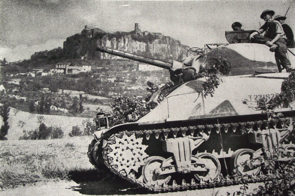 Eighth Army Sherman north of Orvieto 