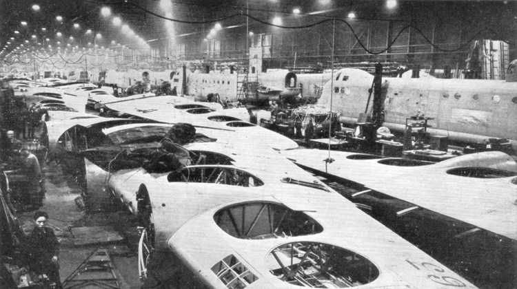 Short Stirlings under construction