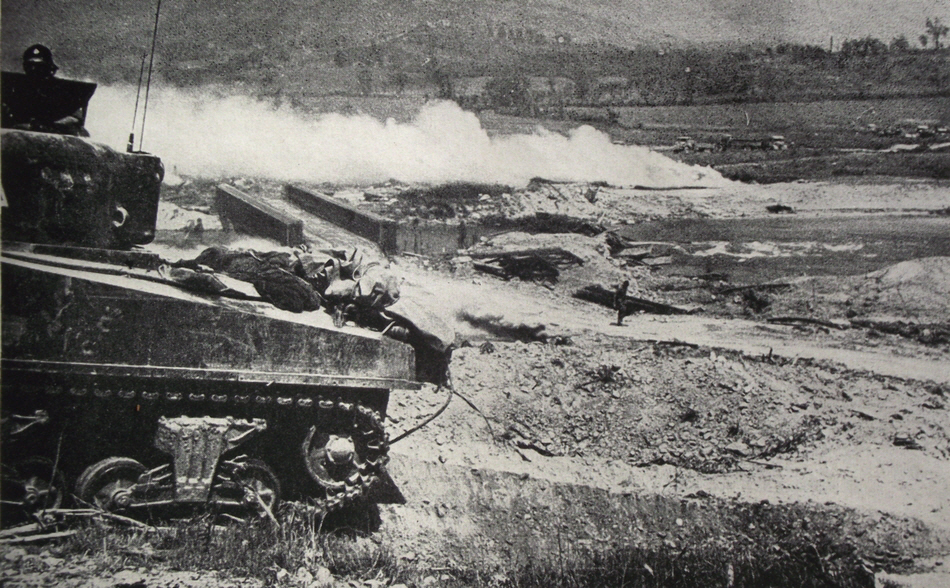 Smoke Screen on the Gari River, Fourth Battle of Cassino 
