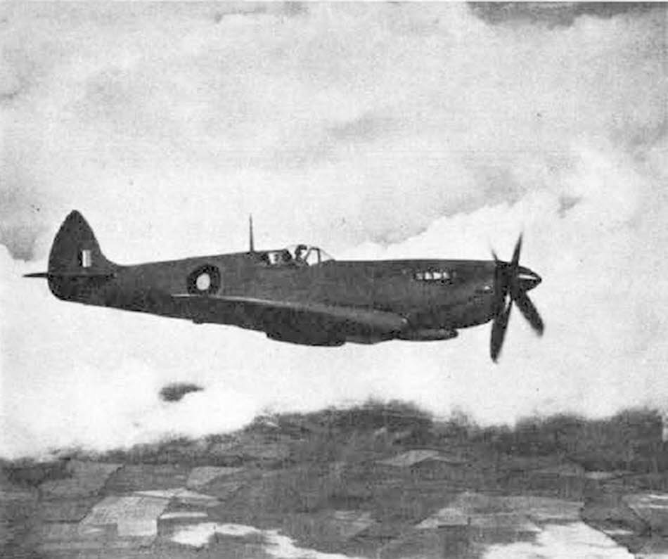 Spitfire Mk IX from the right 