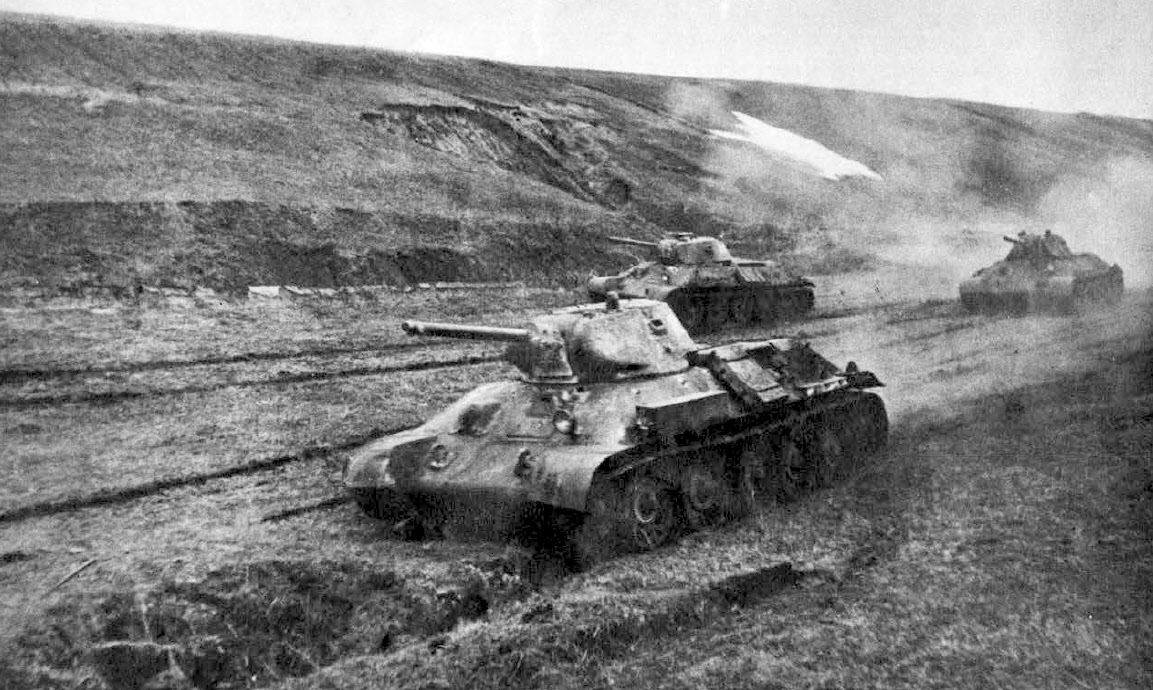T-34 Model 1941 or 1942 on South-Western Front, 1942 