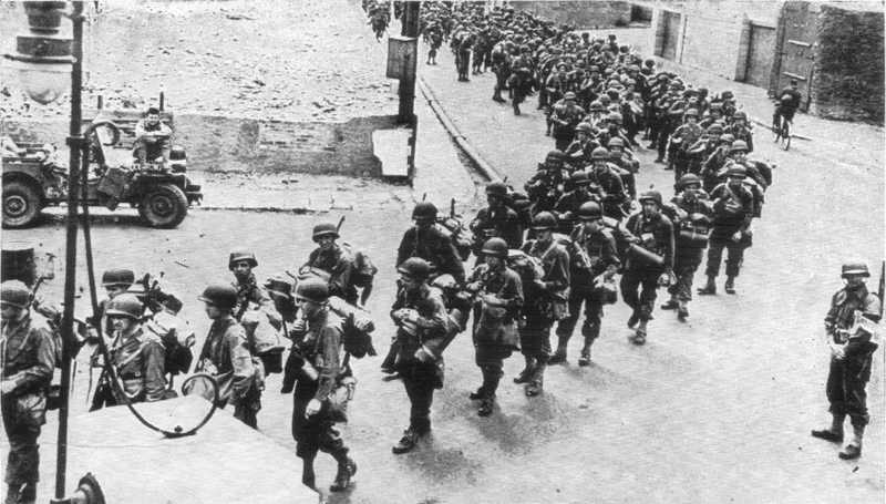 American troops prepare to embark before D-Day 