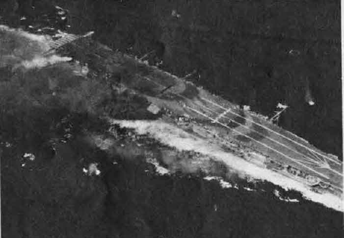 Zuiho making forced draft, Leyte Gulf 