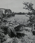MG 42 in foxhole on Eastern Front, c.1944 