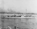 USS Barry (DD-248) from the right 