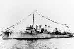 USS Hart (DD-110) dressed with flags, 1920 