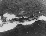 USS Leutze (DD-481) in heavy seas 