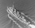 USS Maddox (DD-622) from above-rear, New York, 1942 