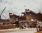 USS Paul Hamilton (DD-590) and USS Twiggs (DD-591) just before launch, April 1943 