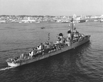 USS Sigourney (DD-643) off San Diego, 1953 