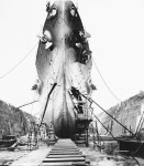Bow of USS Wyoming (BB-32) in dry dock 