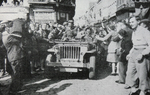Canadian troops being welcomed at Bruges 