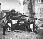 Damaged long gun Panzer IV 