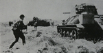 T-34/85 launchs counterattack, c.1944 