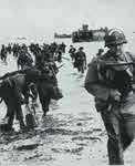 US Reinforcements landing on Omaha Beach 