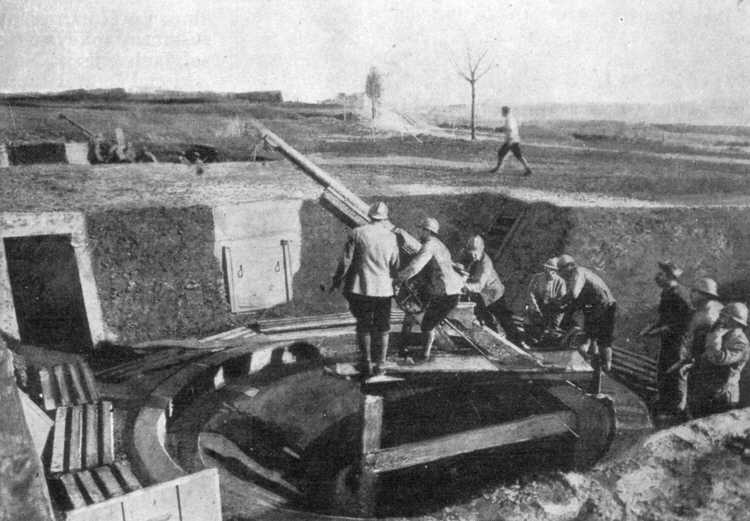French '75s' at Fort Douaumont 