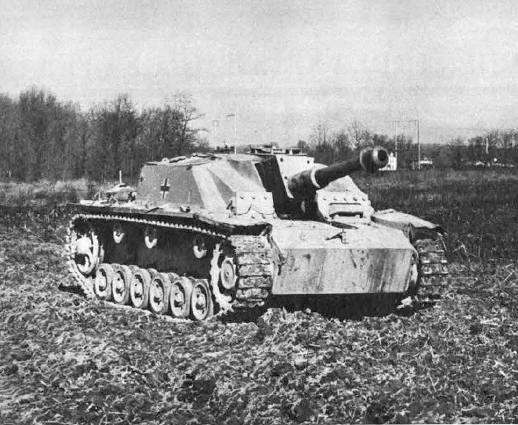 Sturmhaubitze (StuH) from the Front 