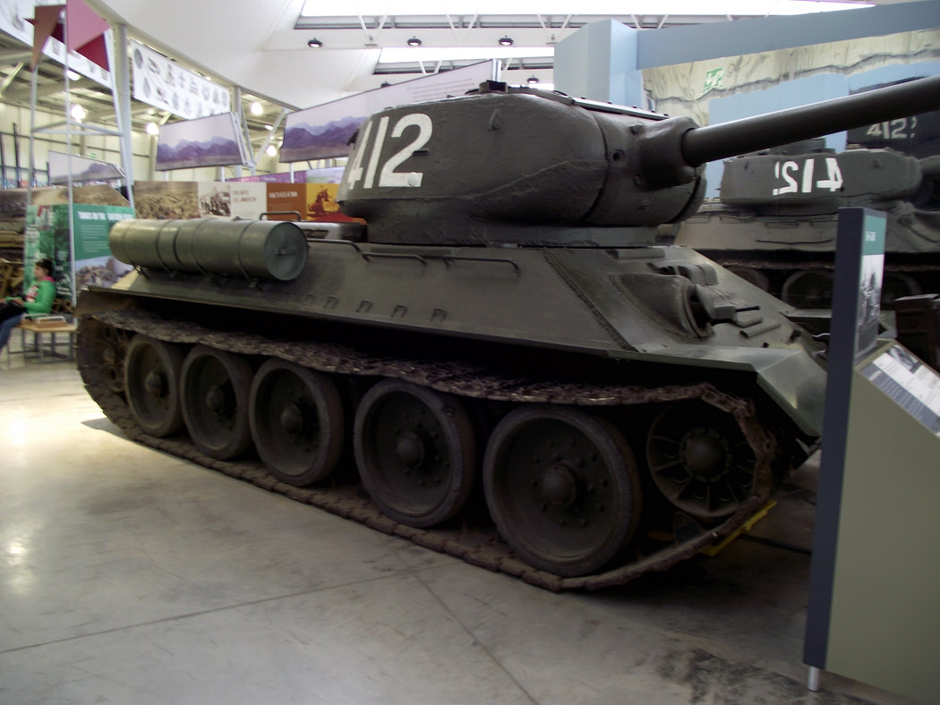 T-34-85 Medium Tank from the right