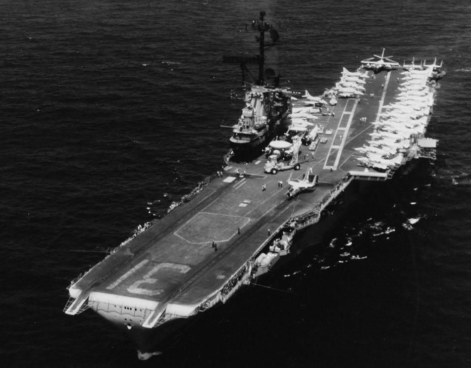 USS Bon Homme Richard (CV-31) from the right, Tonkin Gulf 