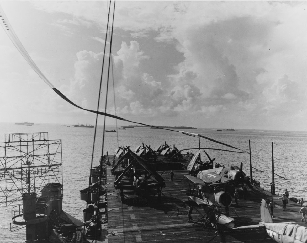 USS Cabot (CVL-28) flying Homeward Bound Pennant 