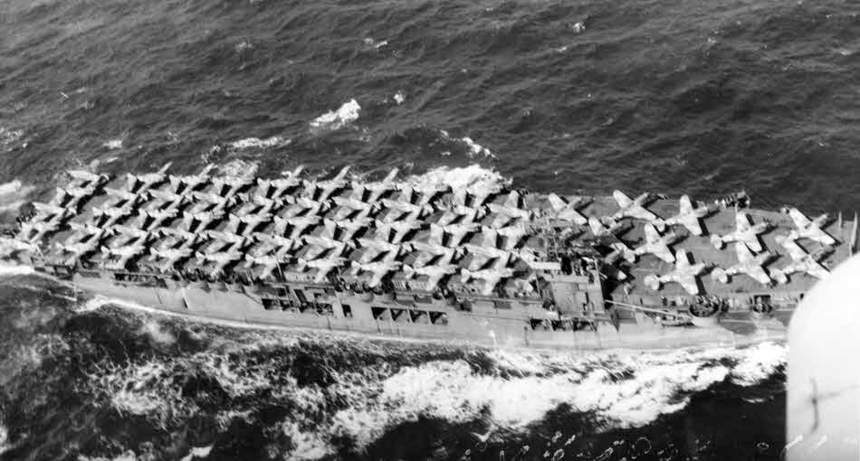 Deckload of P-40Fs on USS Chenango (CVE-28)