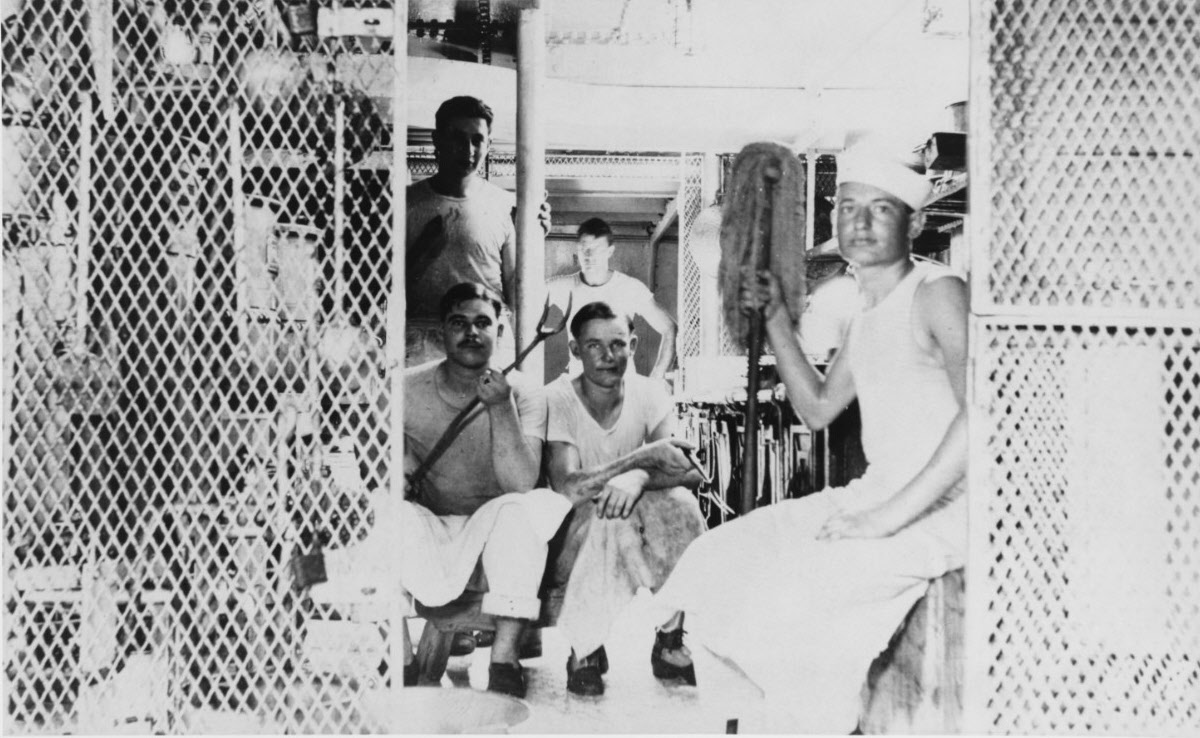 Galley Force, USS Denver (C-14), c.1913 