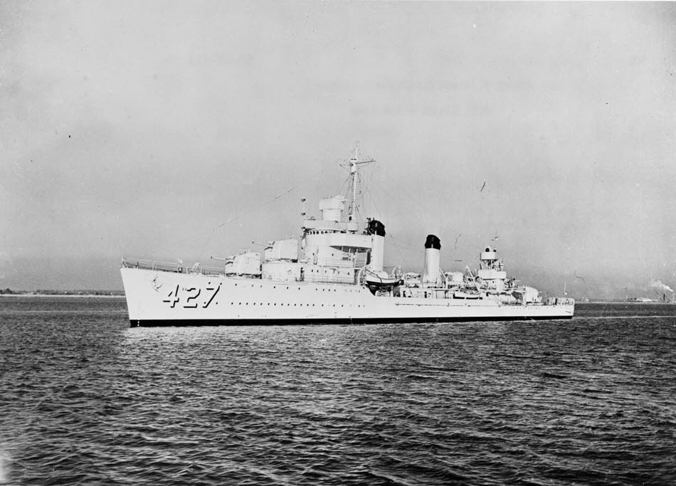 USS Hilary P Jones (DD-427) in 1940 