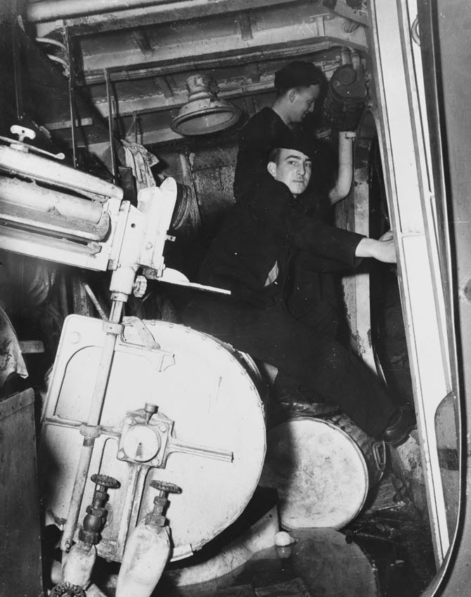 Damage to ship's laundry, USS Kearny (DD-432) 