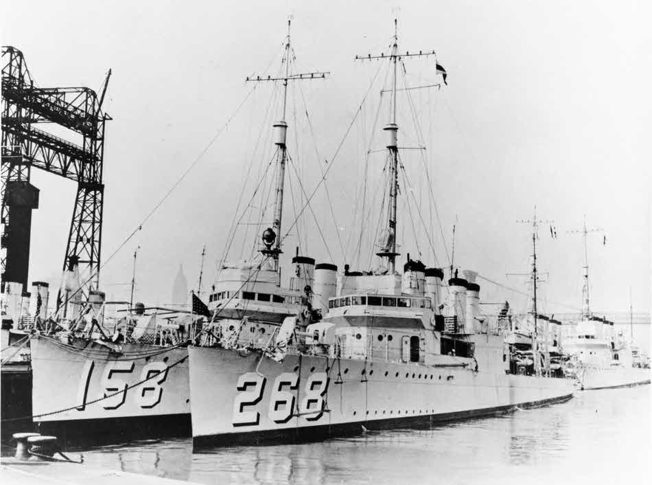 USS Leary (DD-158) and USS Shubrick (DD-268), New York, 1940 