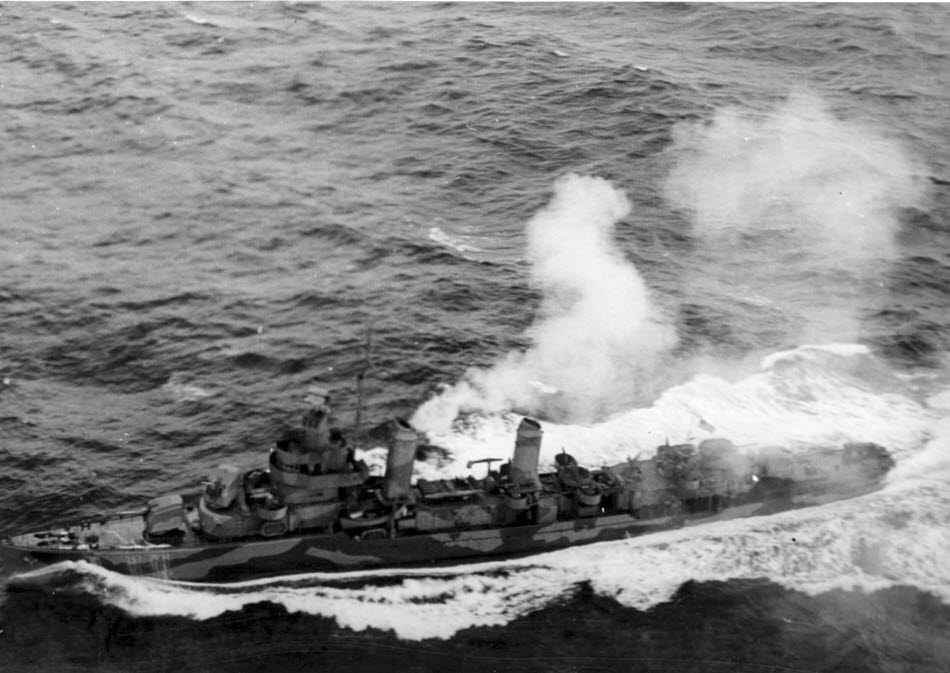 USS Mayo (DD-422) east of Nova Scotia, 1942 