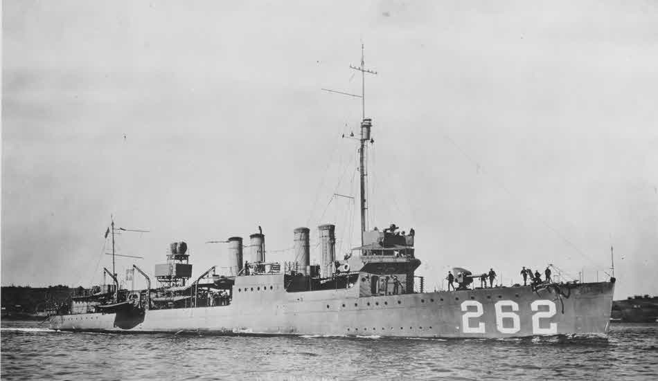 USS McDermut (DD-262) underway, c.1919-22 