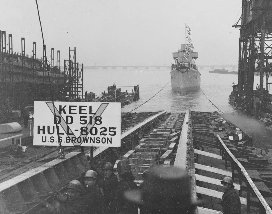 USS Meade (DD-602) afloat after being launched 