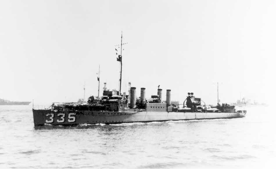 USS Melvin (DD-335) underway 