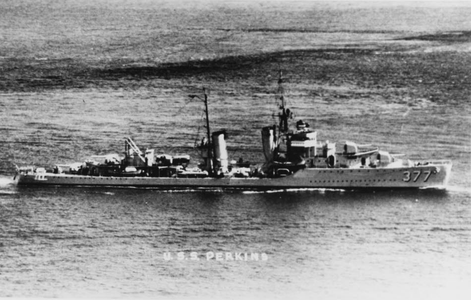 USS Perkins (DD-377) underway 