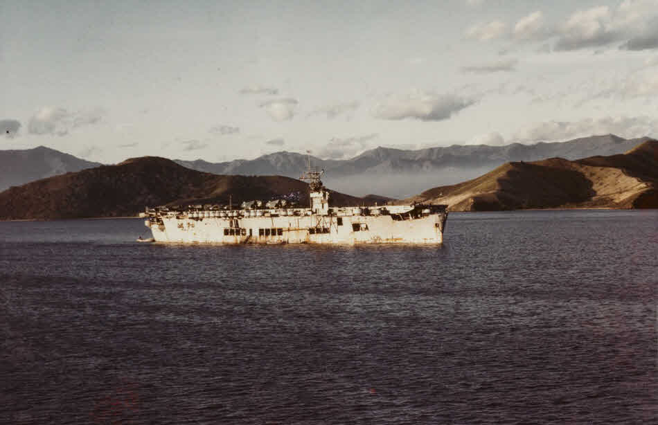 Colour picture of USS Sangamon (CVE-26) 