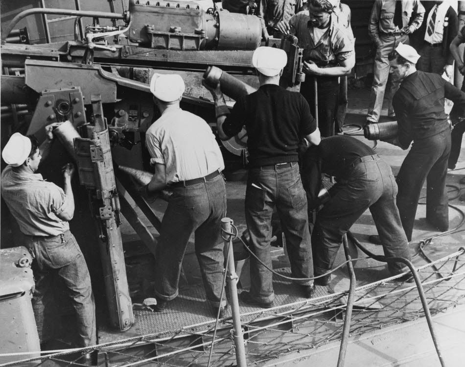 5in gun loading drill, USS Stevens (DD-479), 1943 