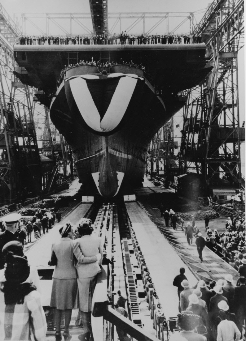 USS Tarawa (CA-40) being launched 