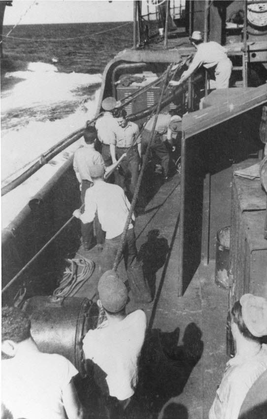 USS Thorn (DD-647) refueling, 1945 