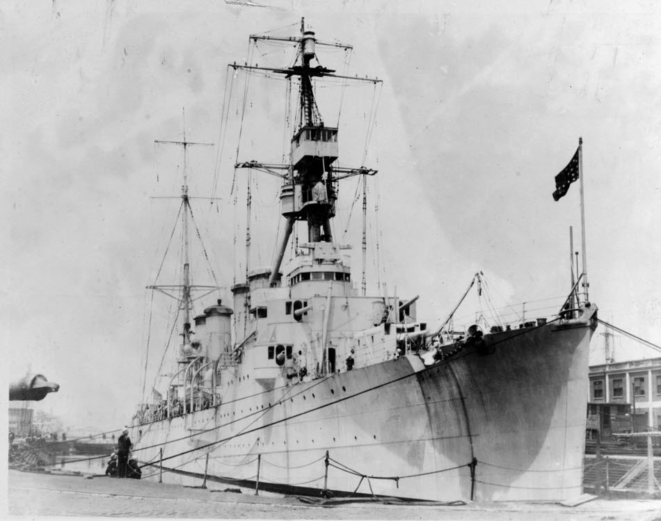 Bow View of USS Trenton (CL-11) 