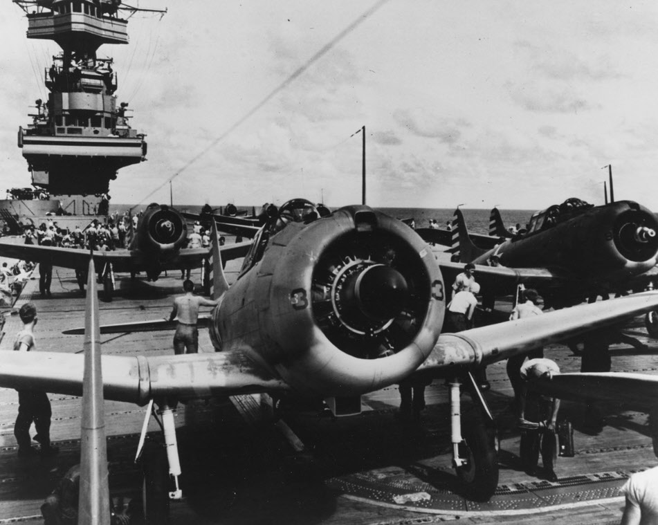 USS Yorktown (CV-5) in Coral Sea, April 1942 