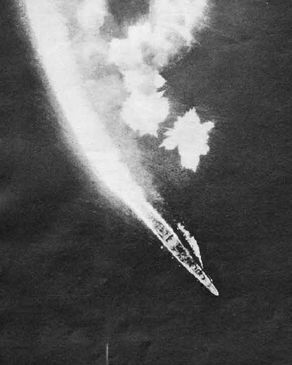 Agano class cruiser under attack 