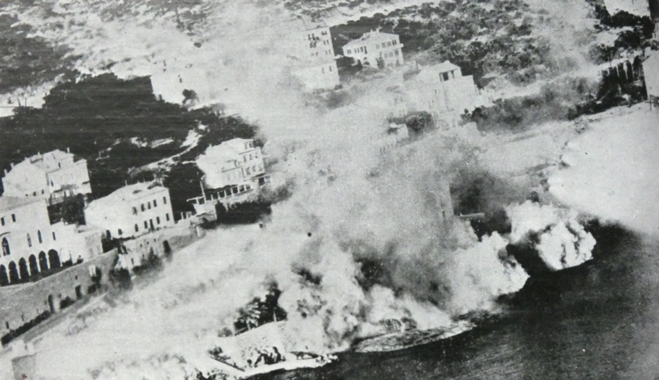 Beaufighters attacking Dubrovnik 