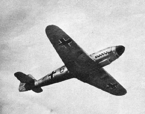 Messerschmitt Bf 109F from below 