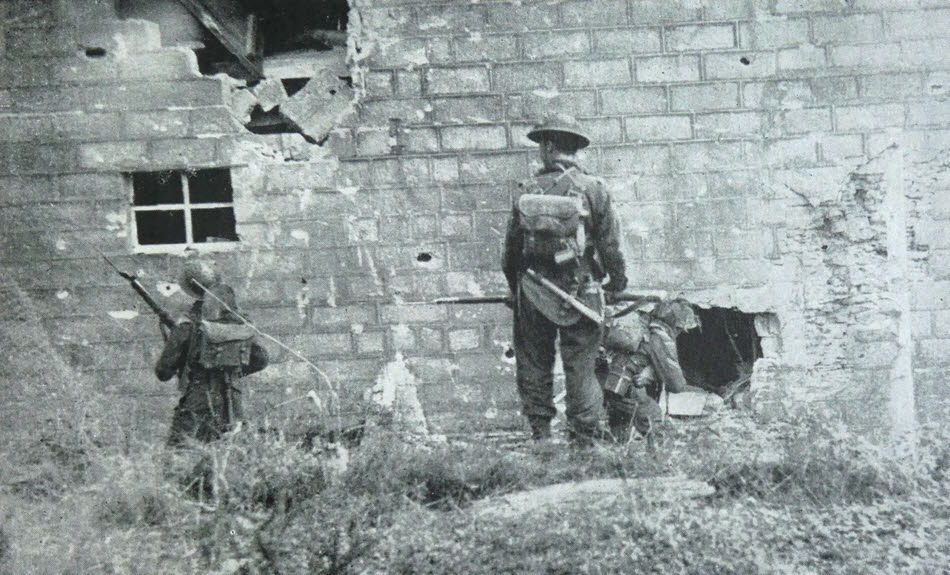 British infantry near Cahagnes, 1944 