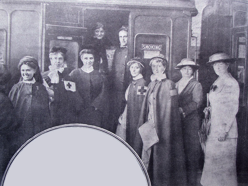 British Red Cross Nurses leaving for the front, 1914 