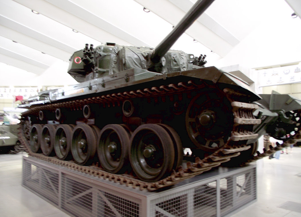 Centurion Crocodile from the front-right